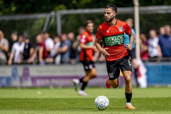 Romano: Lille sẽ ký hợp đồng v